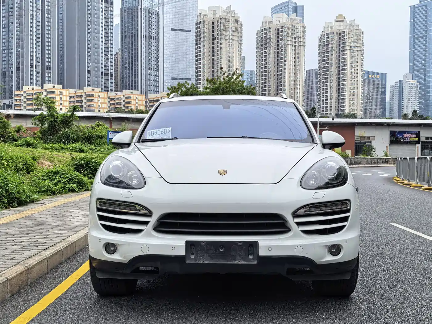 Porsche Cayenne 2011 Cayenne 3.0T фото 2