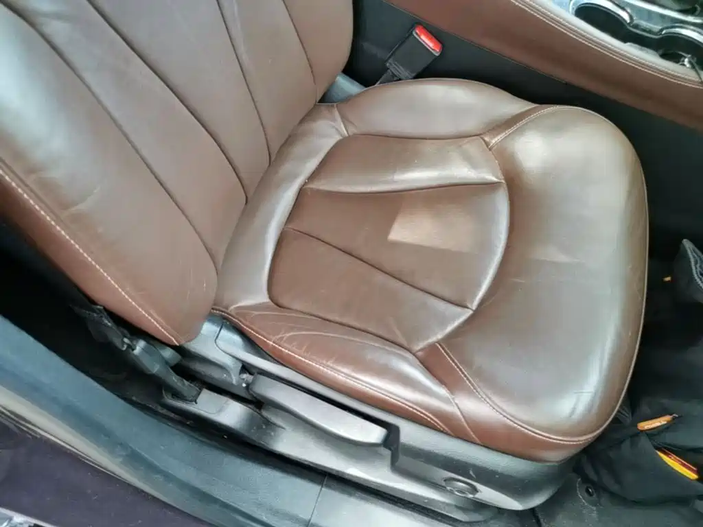 Photo 25 - Buick Envision Plus