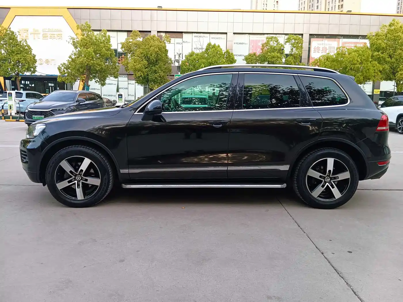 Volkswagen Touareg 2011 3.0TSI Luxury фото 9