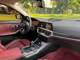 Photo 16 - BMW 3 Series