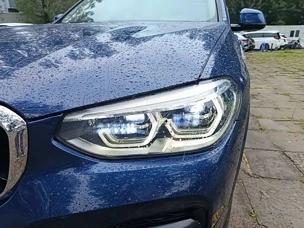 Фото 24 - BMW X3