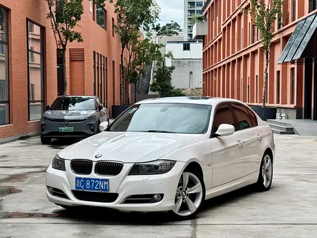 BMW 3 Series (Import) 2012 335i — фото 1