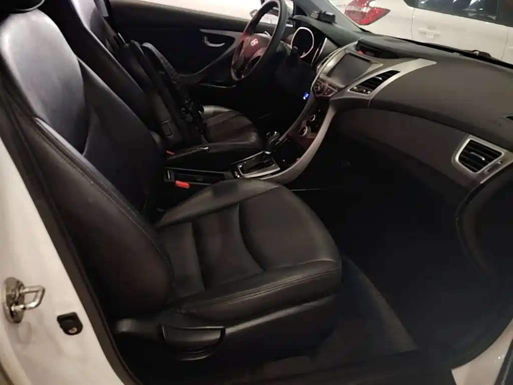 Hyundai Langdong 2017 2016 1.6L Automatic Premium Edition