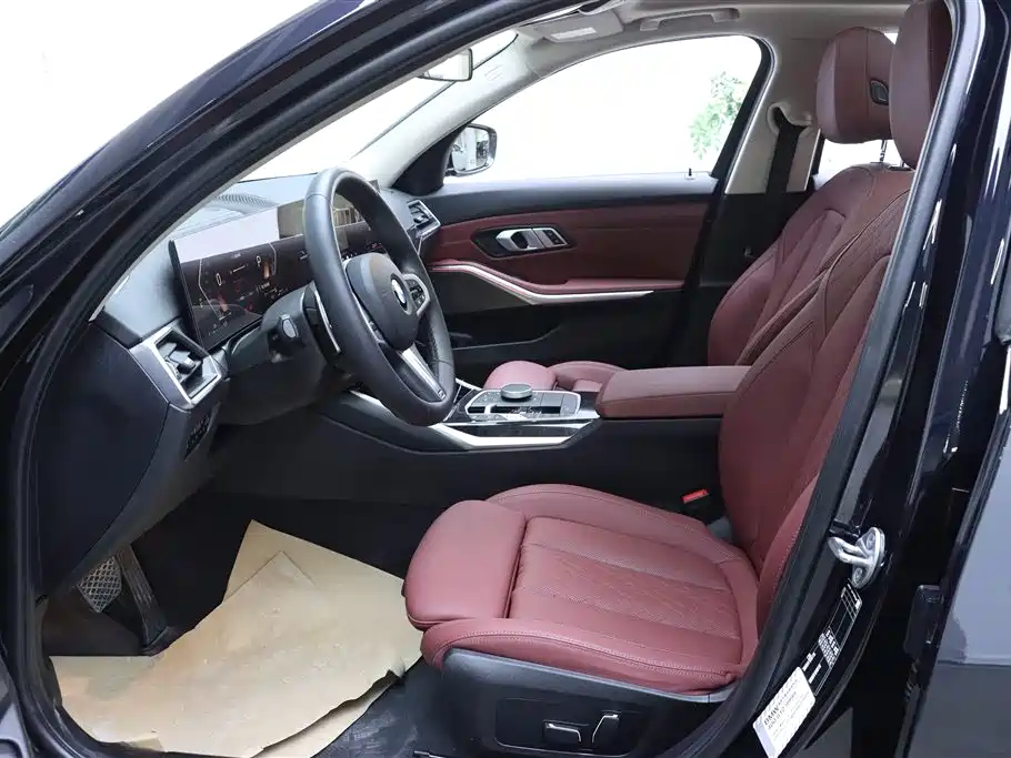 BMW 3 Series 2024 325Li M Sport Package фото 14