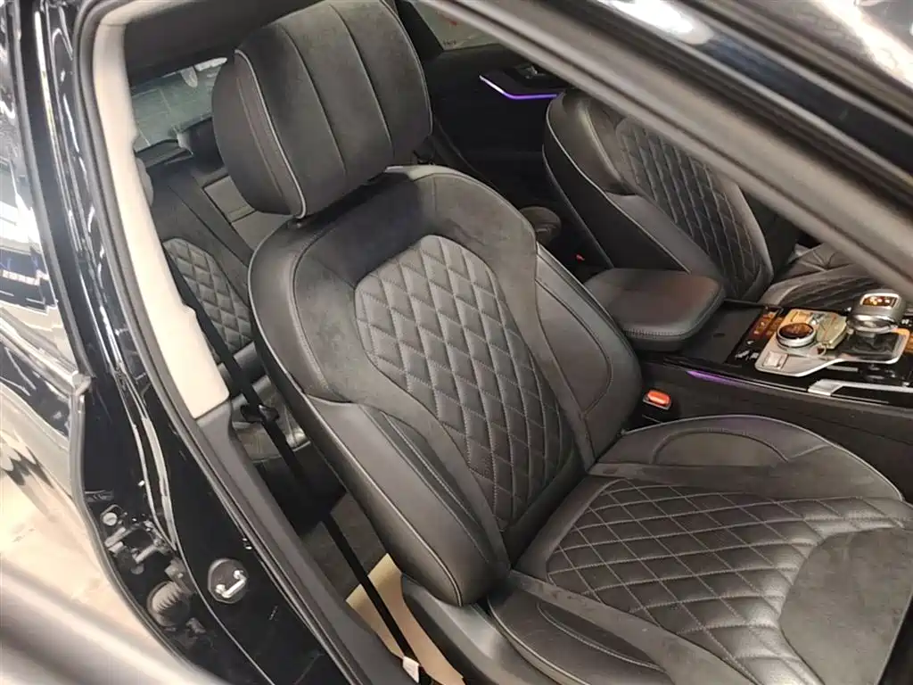 Hongqi HS5 2019 2.0T Smart Connect Enjoy Edition фото 25