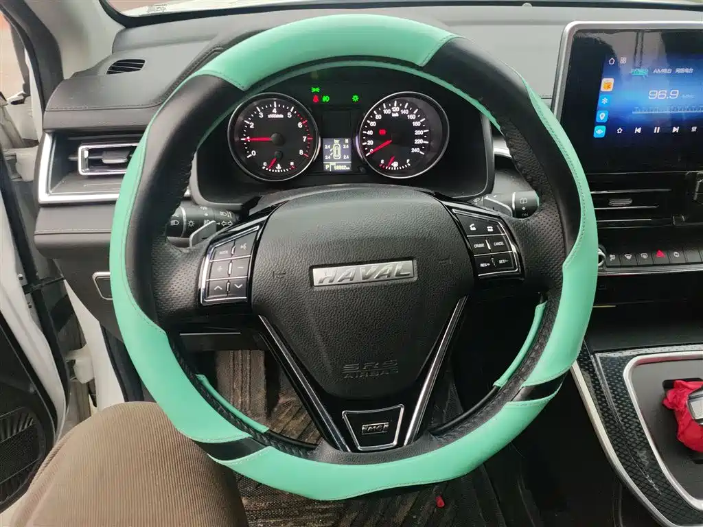Haval M6 2021 PLUS 1.5T DCT Luxury Smart Connect фото 10