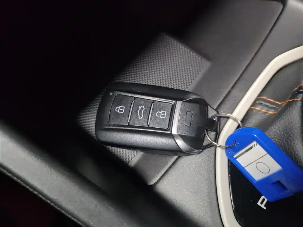 DONGFENG FENGSHEN YI HYUN