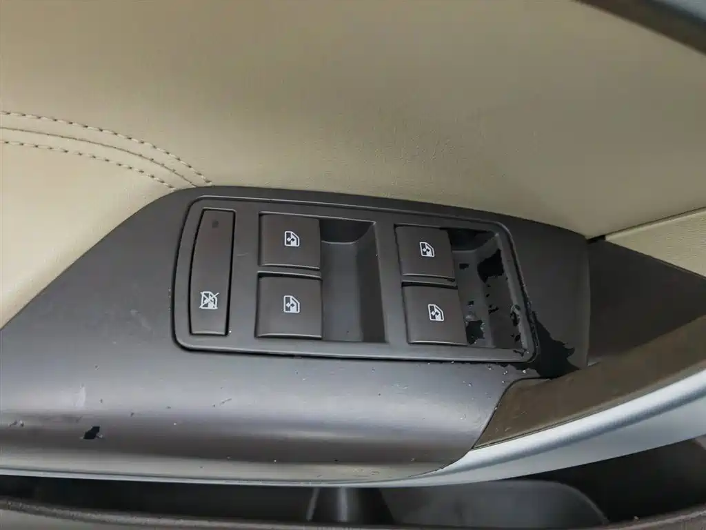 Buick Regal 2014 2.0L Elite Fashion Type фото 9