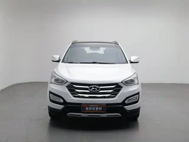 Hyundai Santa Fe 2015 2.0T Automatic 2WD Smart 5-Seater — фото 3
