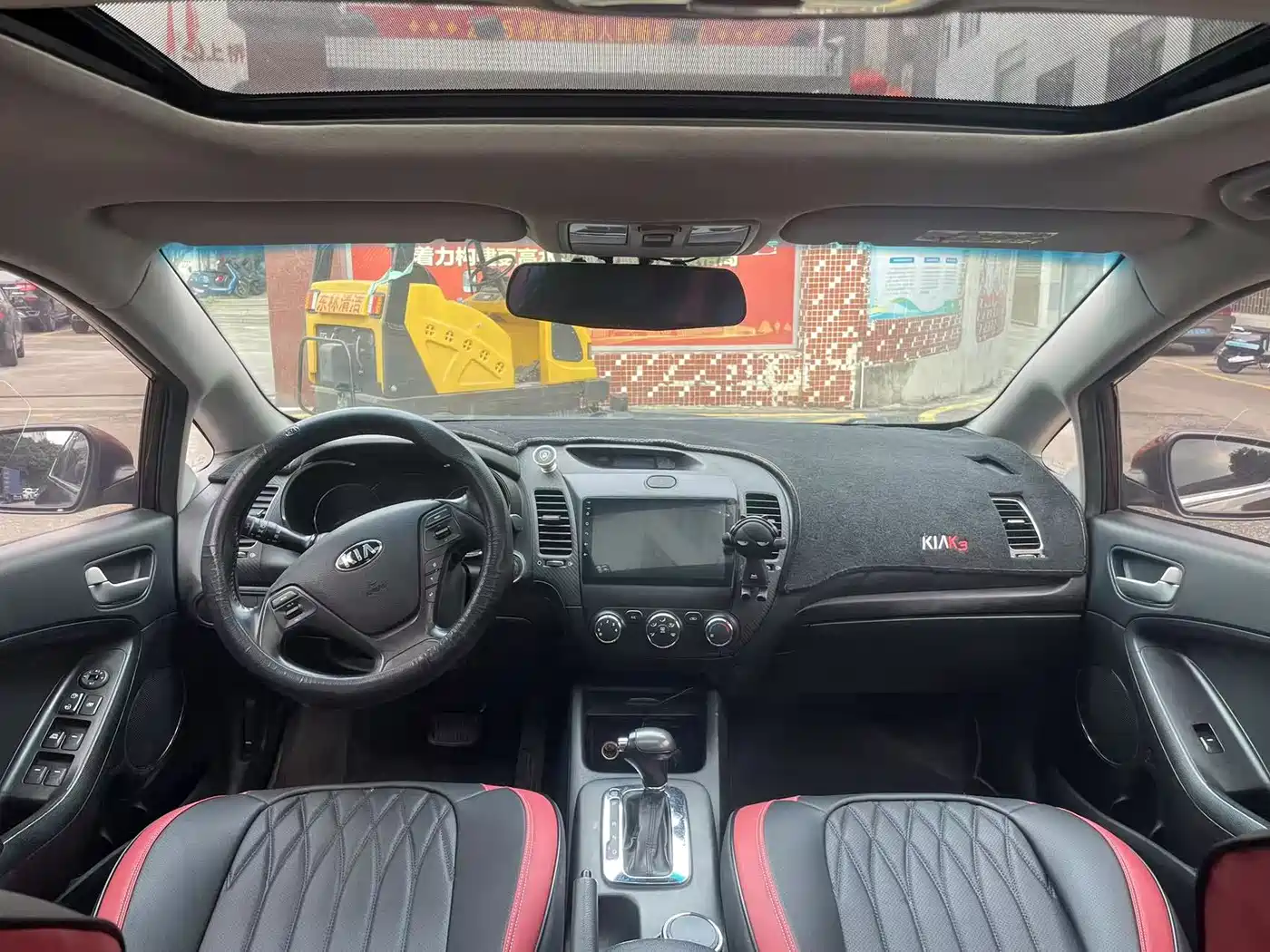 Kia K3 2013 1.6L Automatic GLS фото 10