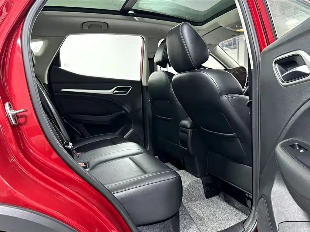 Photo 6 - MG ZS