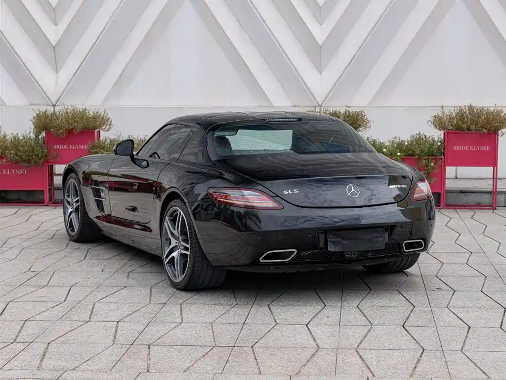 Mercedes-Benz SLS AMG 2011 2011 SLS AMG