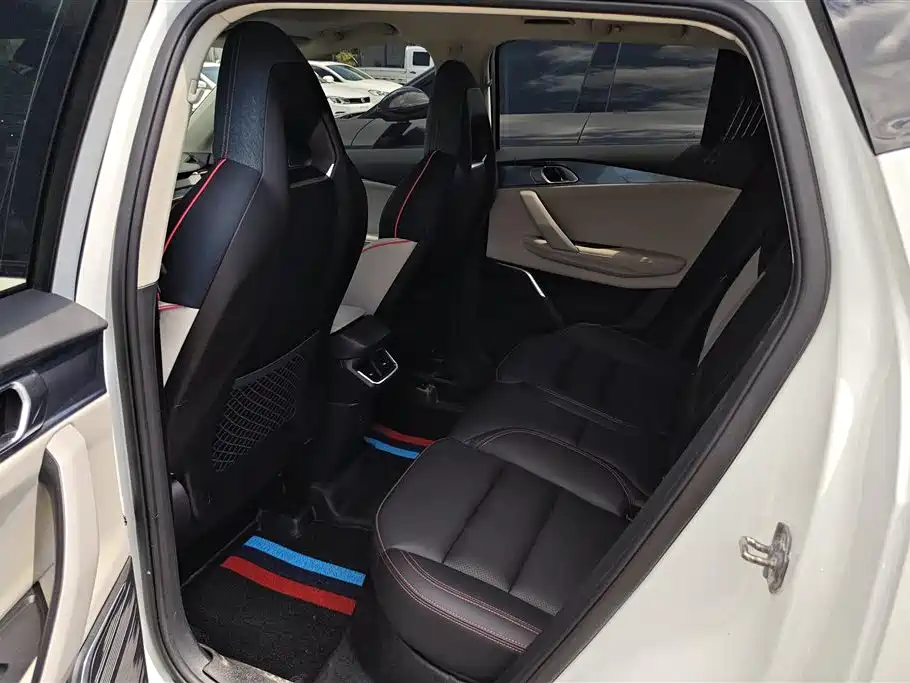 Lynk & Co 06 2020 1.5T Power Pro фото 11