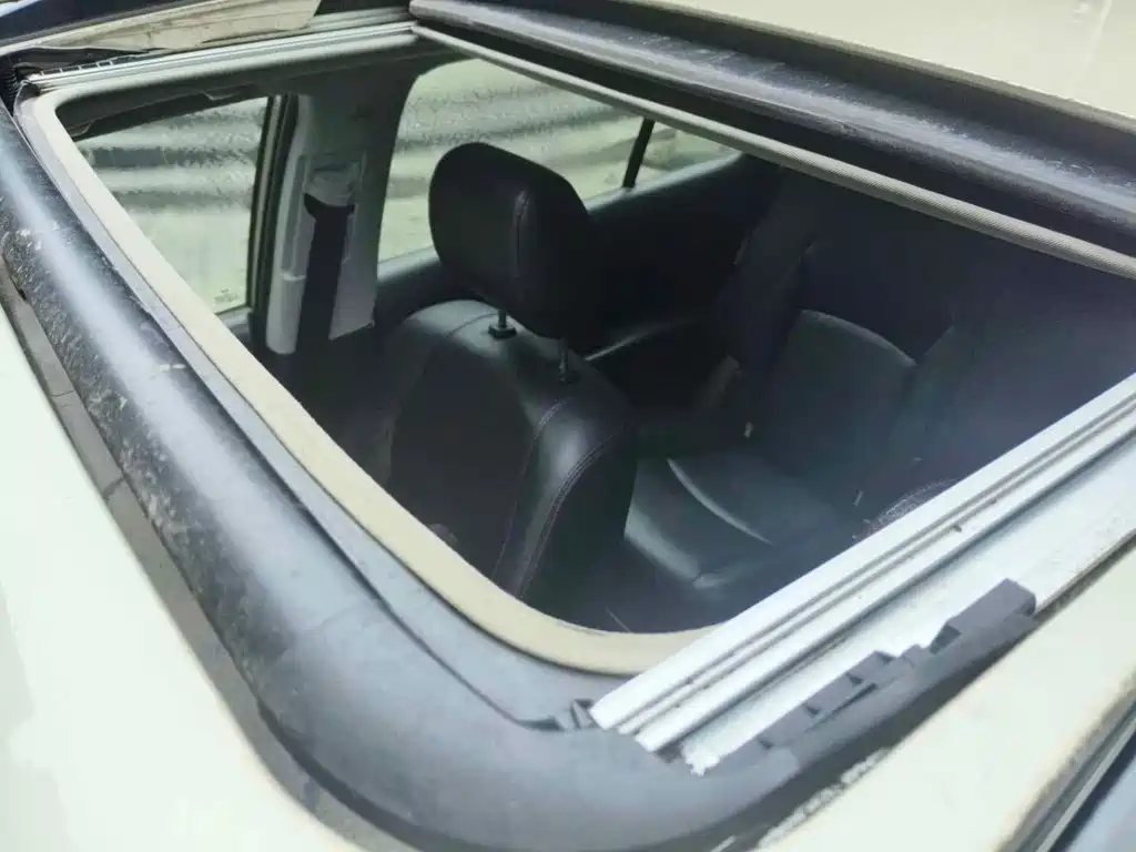 BYD S6 2015 2014 Model 1.5TI Manual Premium 7-Seater