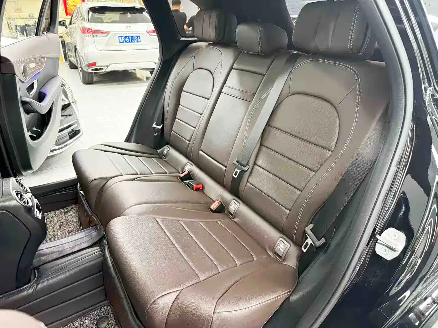 Mercedes-Benz GLC 2022 GLC 300 L 4MATIC Dynamic Collector's Edition фото 16