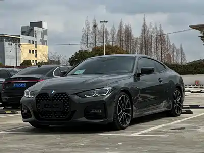 BMW 4
