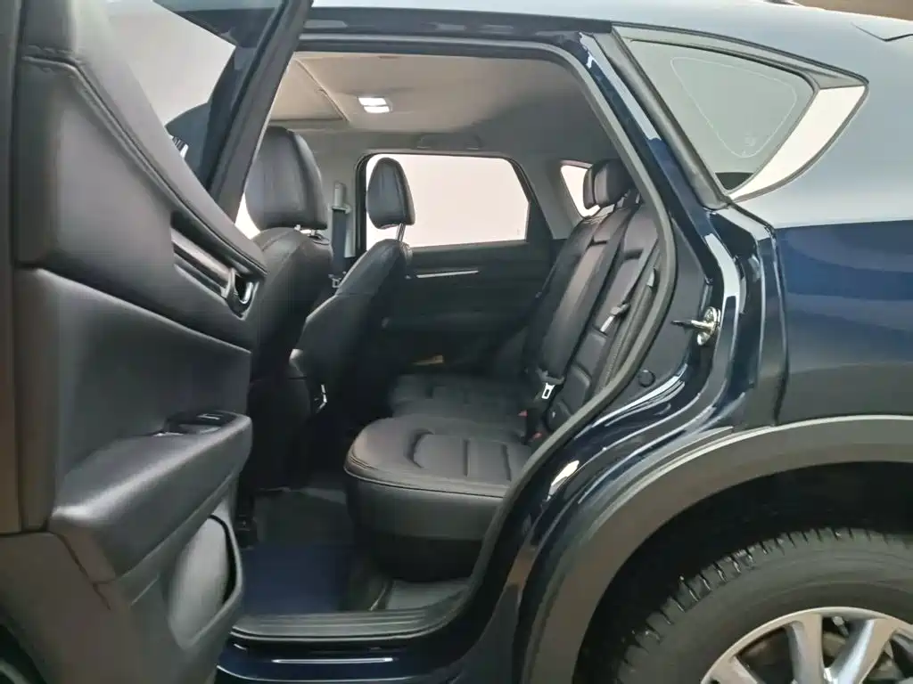 Фото 8 - Mazda CX-5