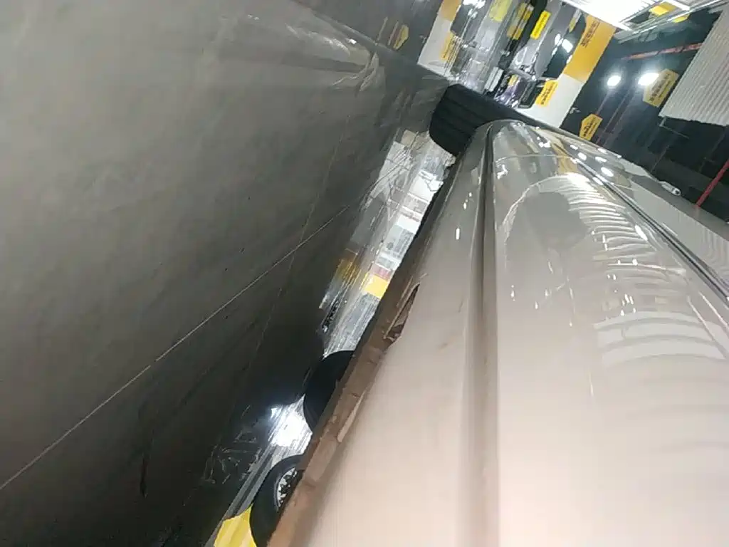 Photo 22 - Shangjie SUV