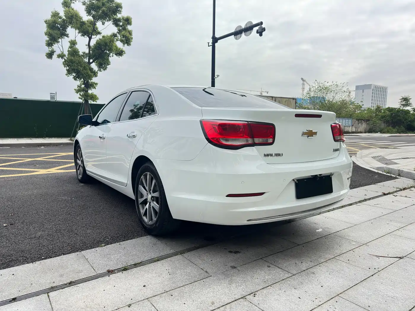 Chevrolet Malibu 2016 2.0L Automatic Luxury фото 7