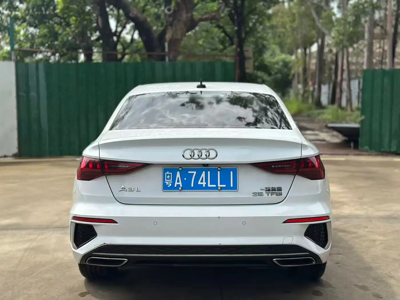 Photo 2 - Audi A3