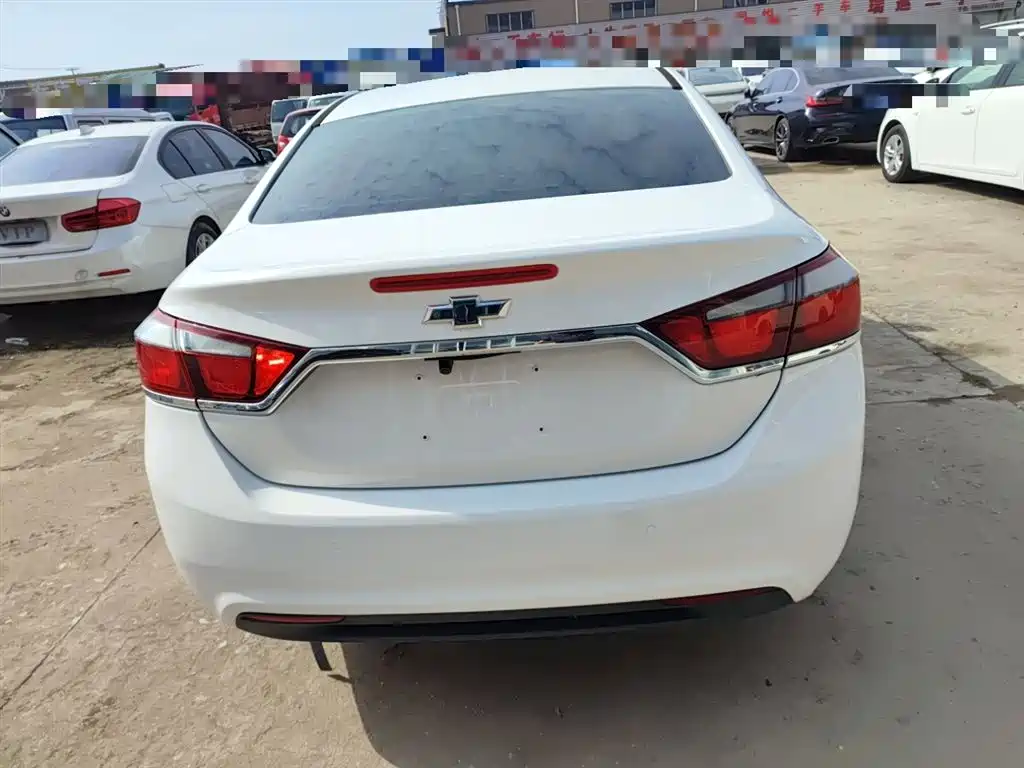 Chevrolet Cruze 2016 1.5L Manual Elite Edition фото 4