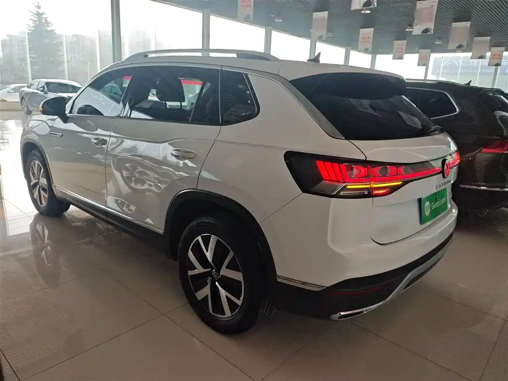Volkswagen Tayron 2023 300TSI 2WD Luxury Plus Advanced Edition фото 23