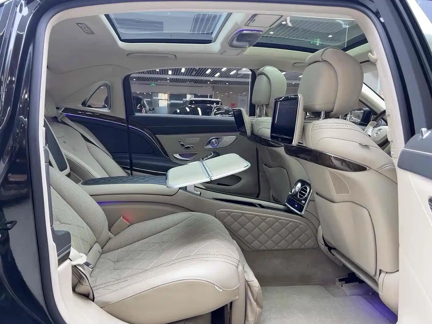 Mercedes-Benz Maybach S-Class 2015 S 600 фото 14