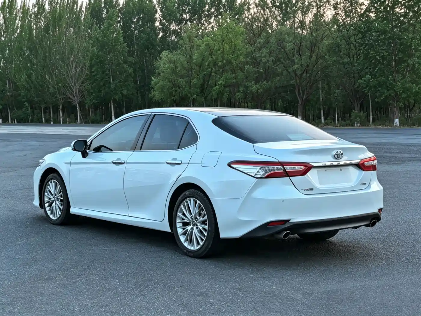 Toyota Camry 2018 2.5G Luxury Edition фото 4