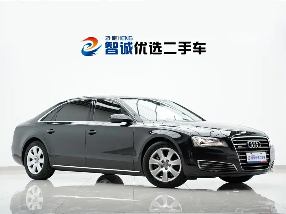 Audi A8 2013 A8L 45 TFSI quattro Luxury фото 3