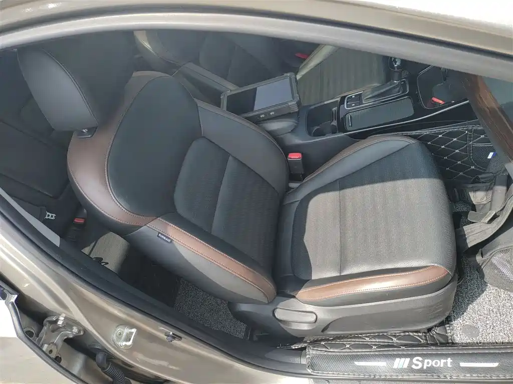 Kia Kaishen 2017 1.8L Automatic GLS фото 24