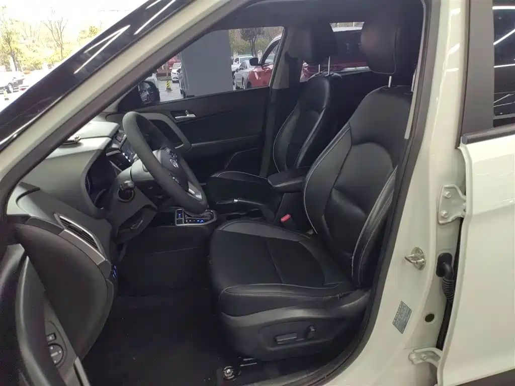 Hyundai Beijing Hyundai ix25 2017 1.6L Automatic Smart Edition фото 15