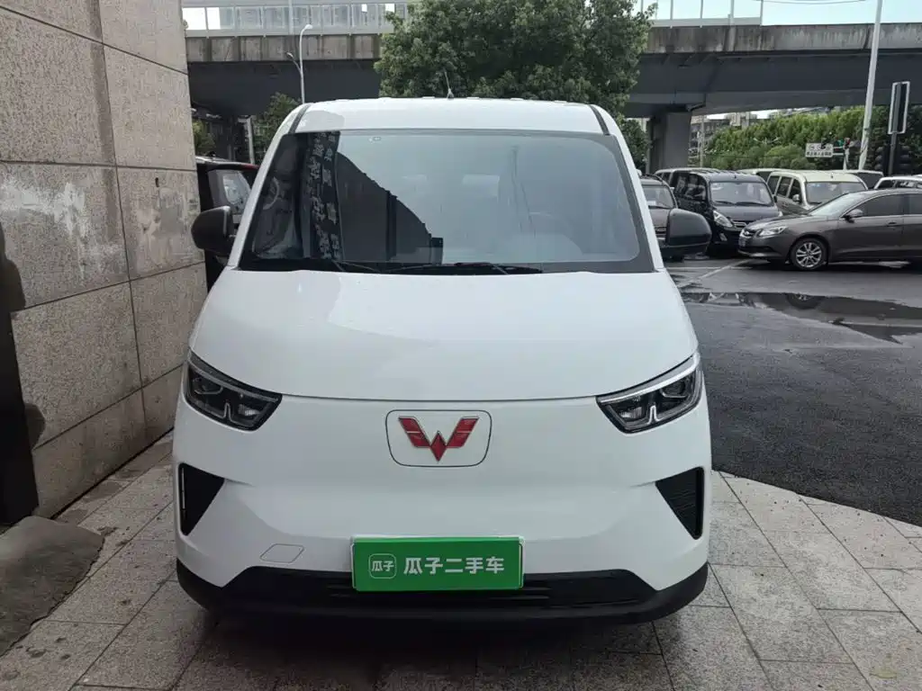 Wuling Motors Wuling Yangguang 2025 2025 400km Bus Comfort Edition