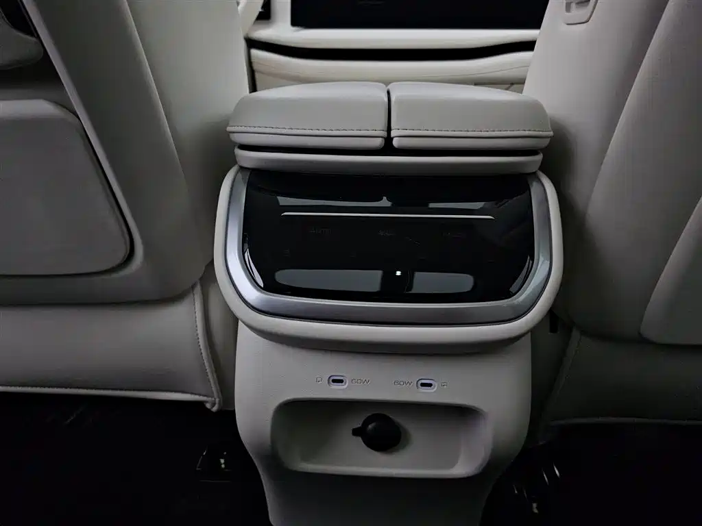 WEI PAI WEI BRAND BLUE MOUNTAIN