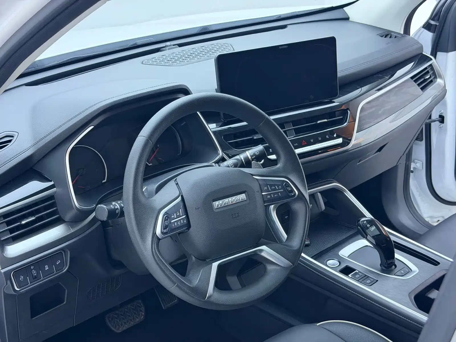 Фото 6 - Haval H6