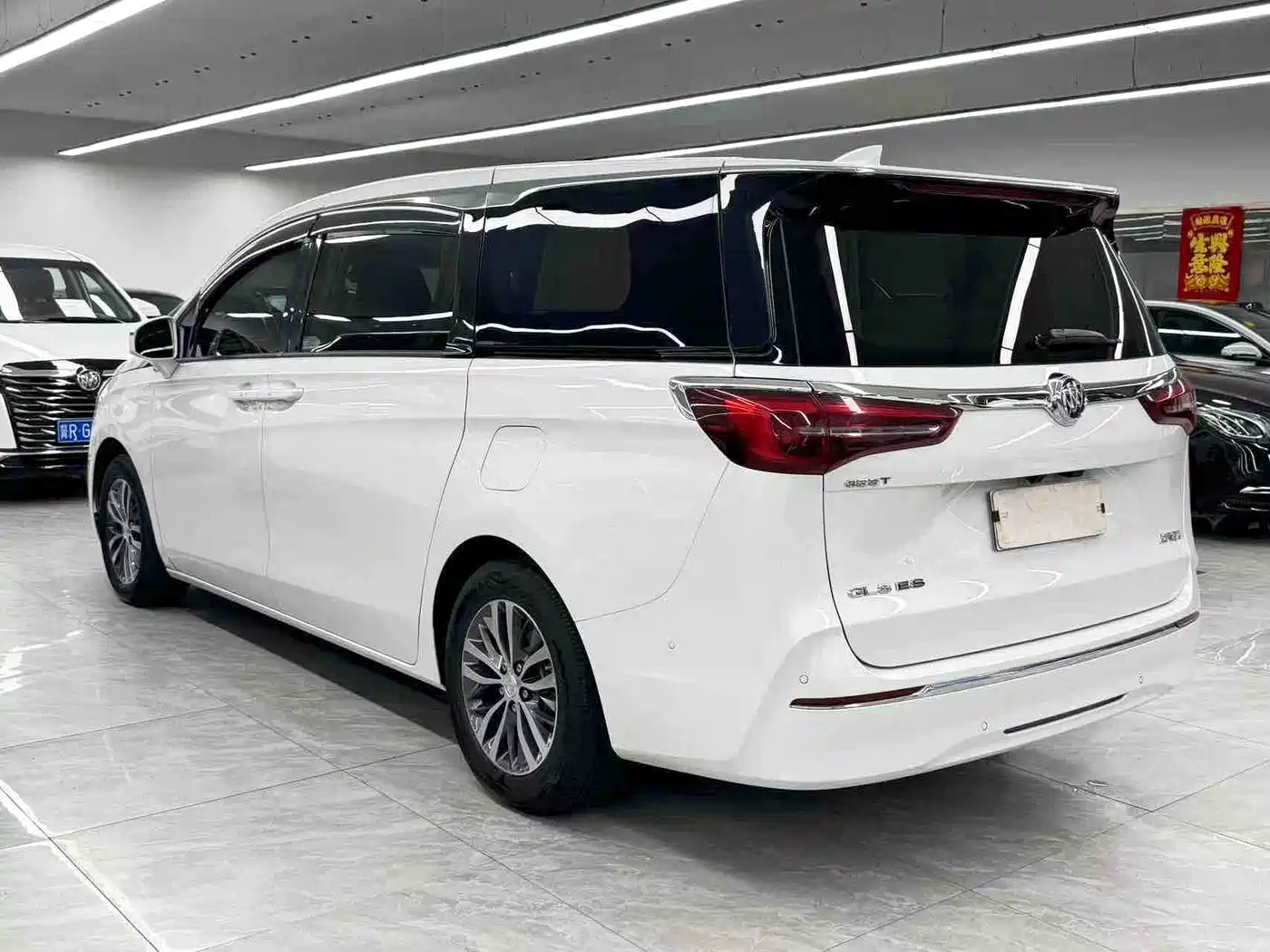 Buick GL8 2022 ES Landmark 653T Premium фото 4