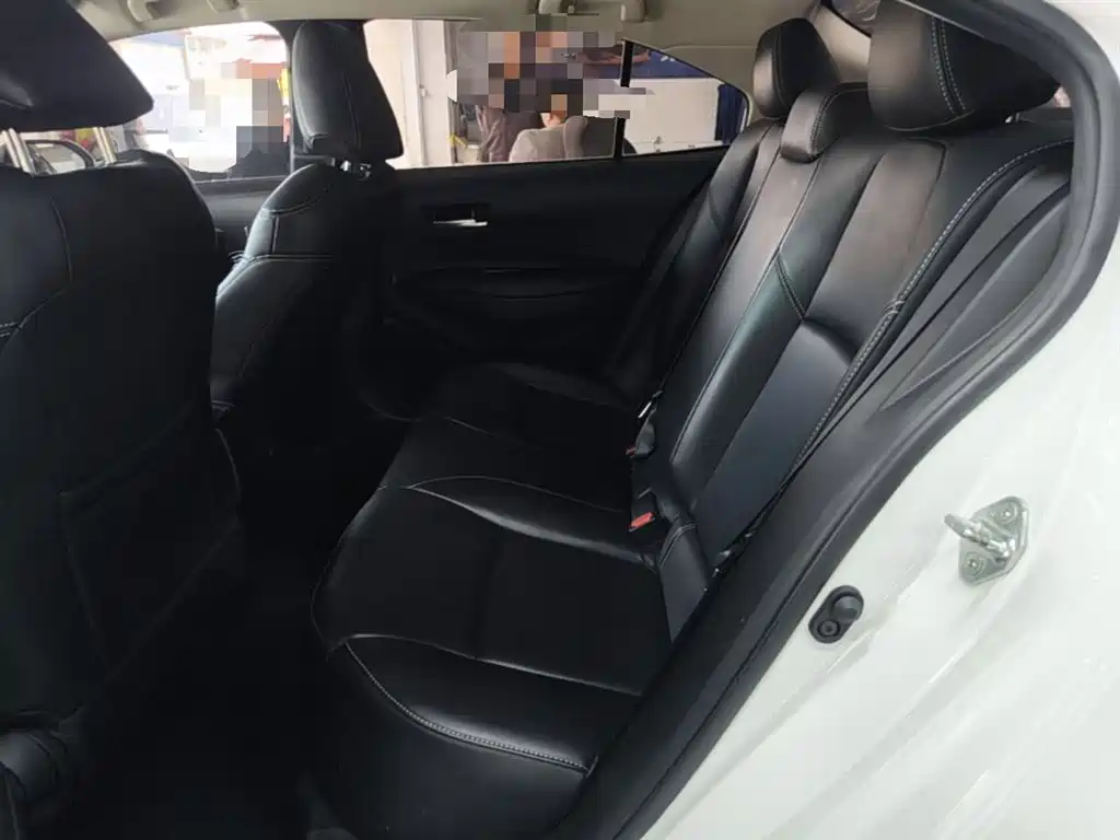 Toyota Corolla 2021 1.2T S-CVT Pioneer Edition фото 17