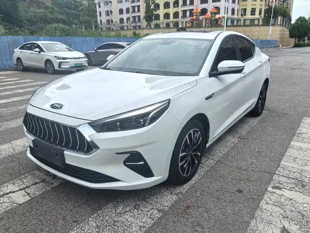  JAC Motors JAC J7 2020 1.5T CVT Surpass Type
