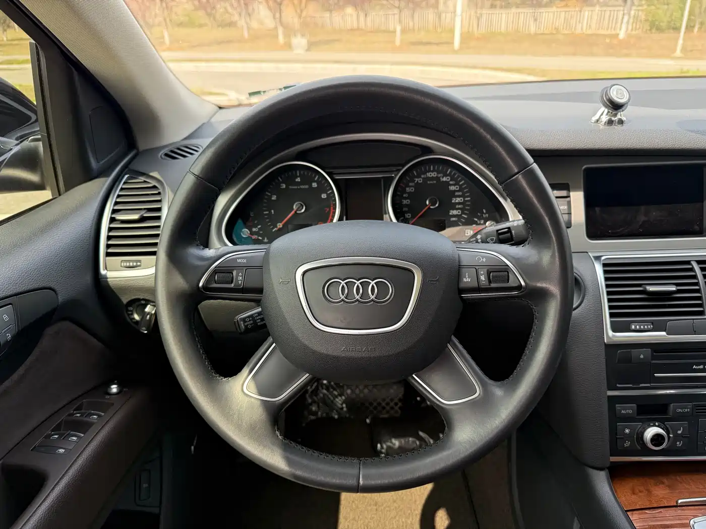 Audi Q7 2015 40 TFSI Classic Edition фото 9