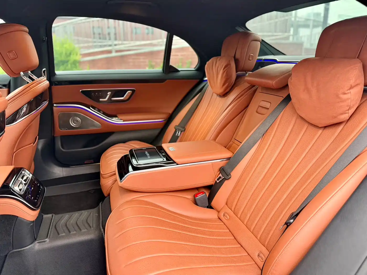 Mercedes-Benz S-Class 2023 Model S 400 L Luxury Edition фото 10