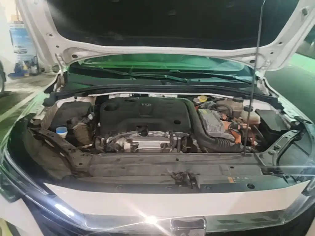 Roewe i6 MAX EV 2021 2020 Model 1.5T PHEV Cool Panoramic Sunroof Edition