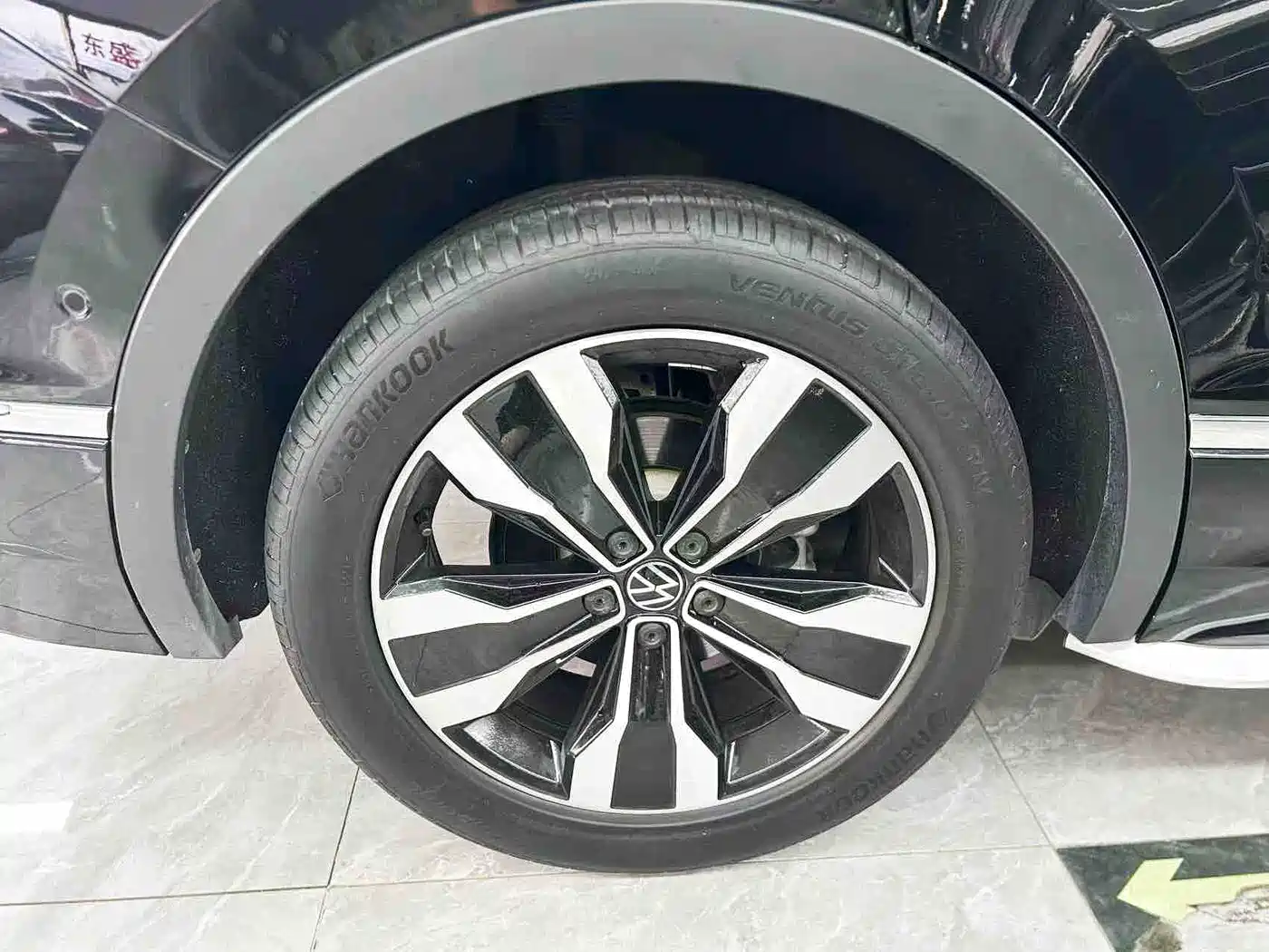 Volkswagen Tiguan L 2024 330TSI Automatic 2WD R-Line Premium Enjoyment Edition фото 22