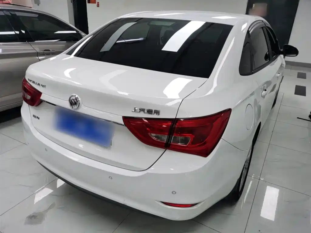 Buick Excelle 2017 15N Automatic Elite фото 5