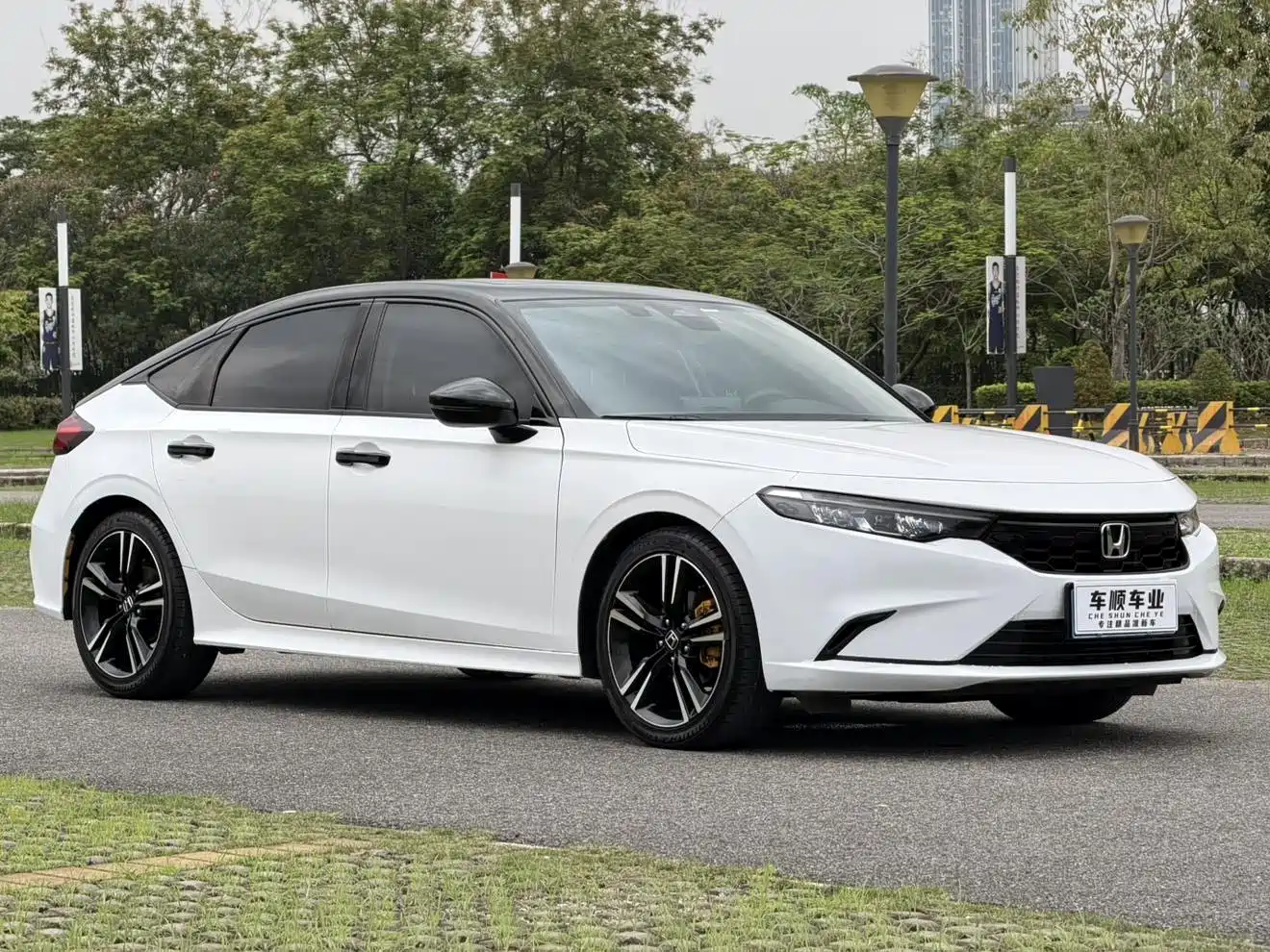 Honda Integra 2023 2023 HATCHBACK 240TURBO CVT Phantom Night Premium Edition