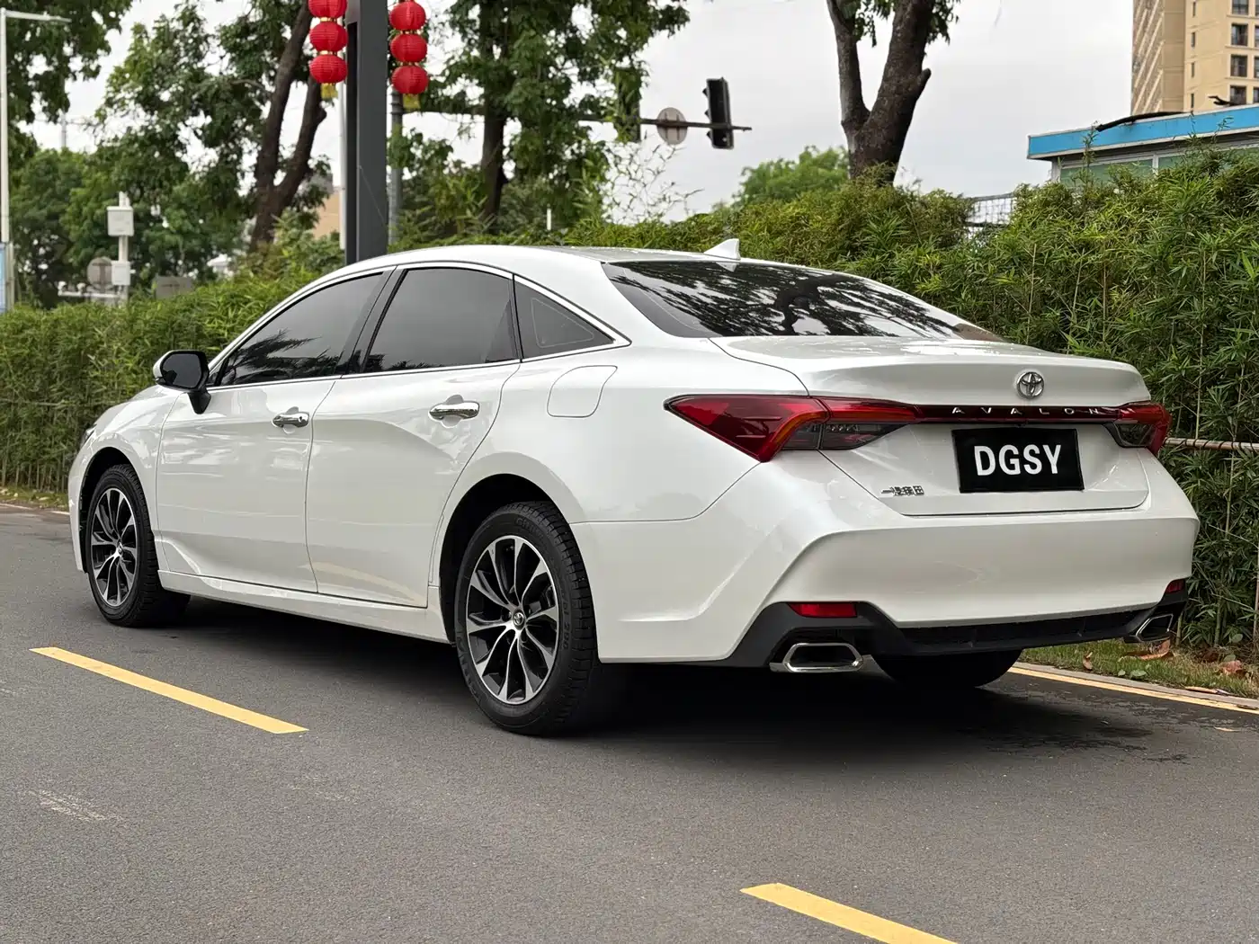 Toyota Avalon 2023 2.0L Luxury Edition фото 19