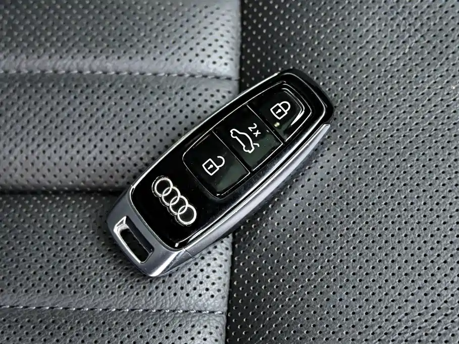 Audi A6 (Import) 2024 allroad quattro 55 TFSI Premium Off-road фото 39