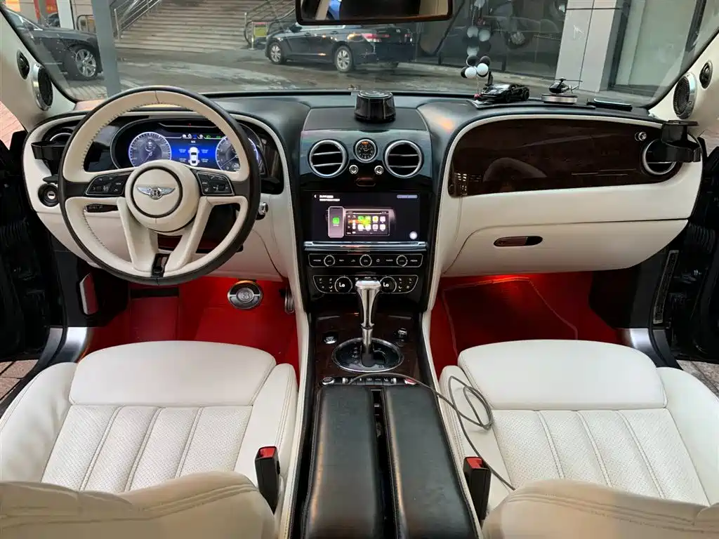 Bentley Flying Spur 2012 6.0T Limited Edition фото 20