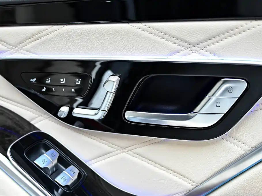 Mercedes-Benz Maybach S-Class 2026 S 480 4MATIC фото 31