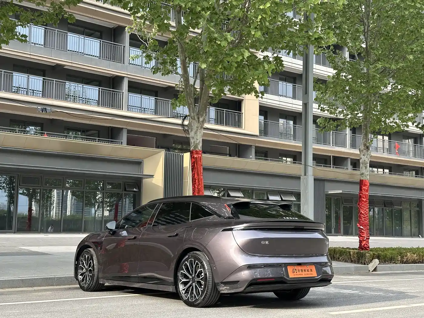 ZEEKR EXTREME KRYPTON 007GT