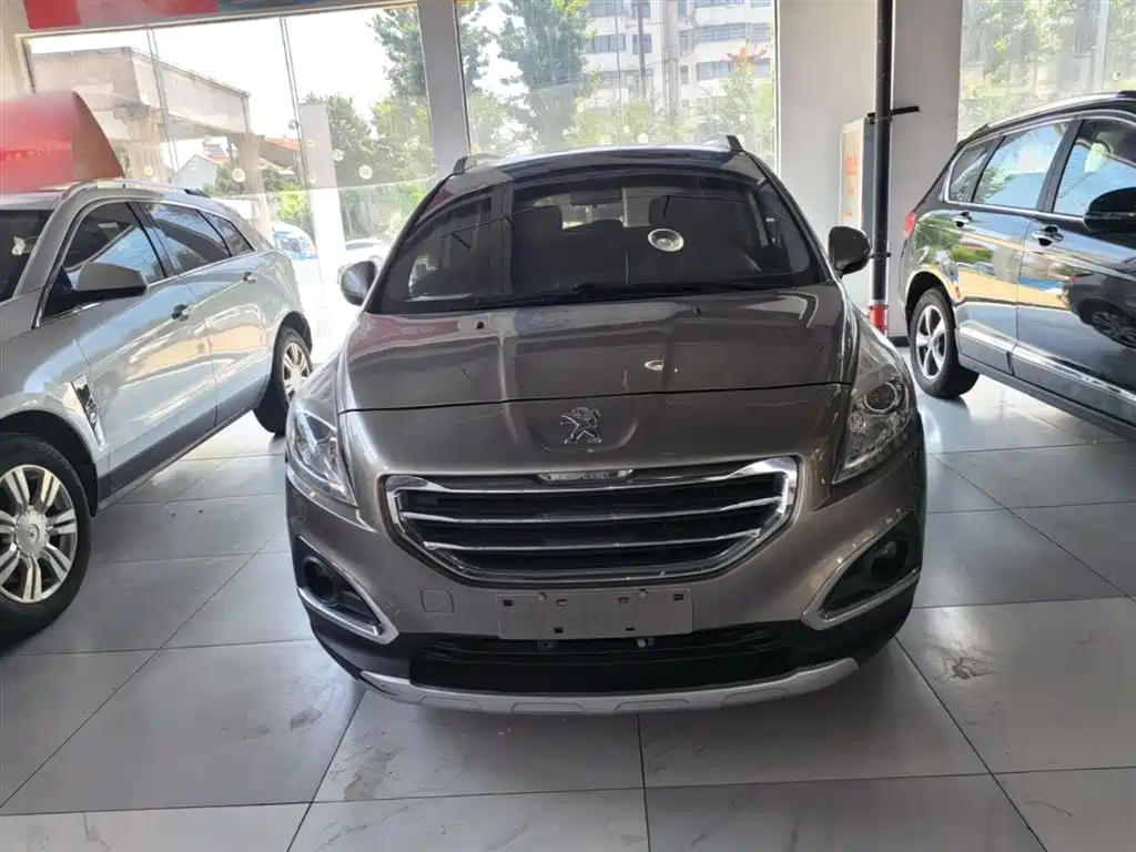 Peugeot 3008 2015 1.6THP Automatic Classic Edition фото 3