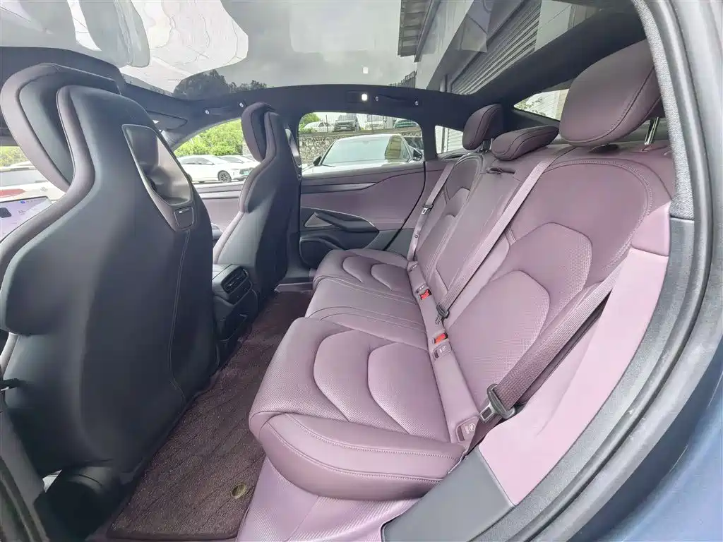 Xiaomi Auto Xiaomi SU7 2024 RWD Ultra Long Range Advanced Smart Driving Pro Edition фото 6